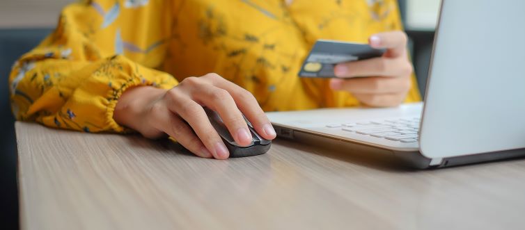 Pros and Cons of Online Banking Services